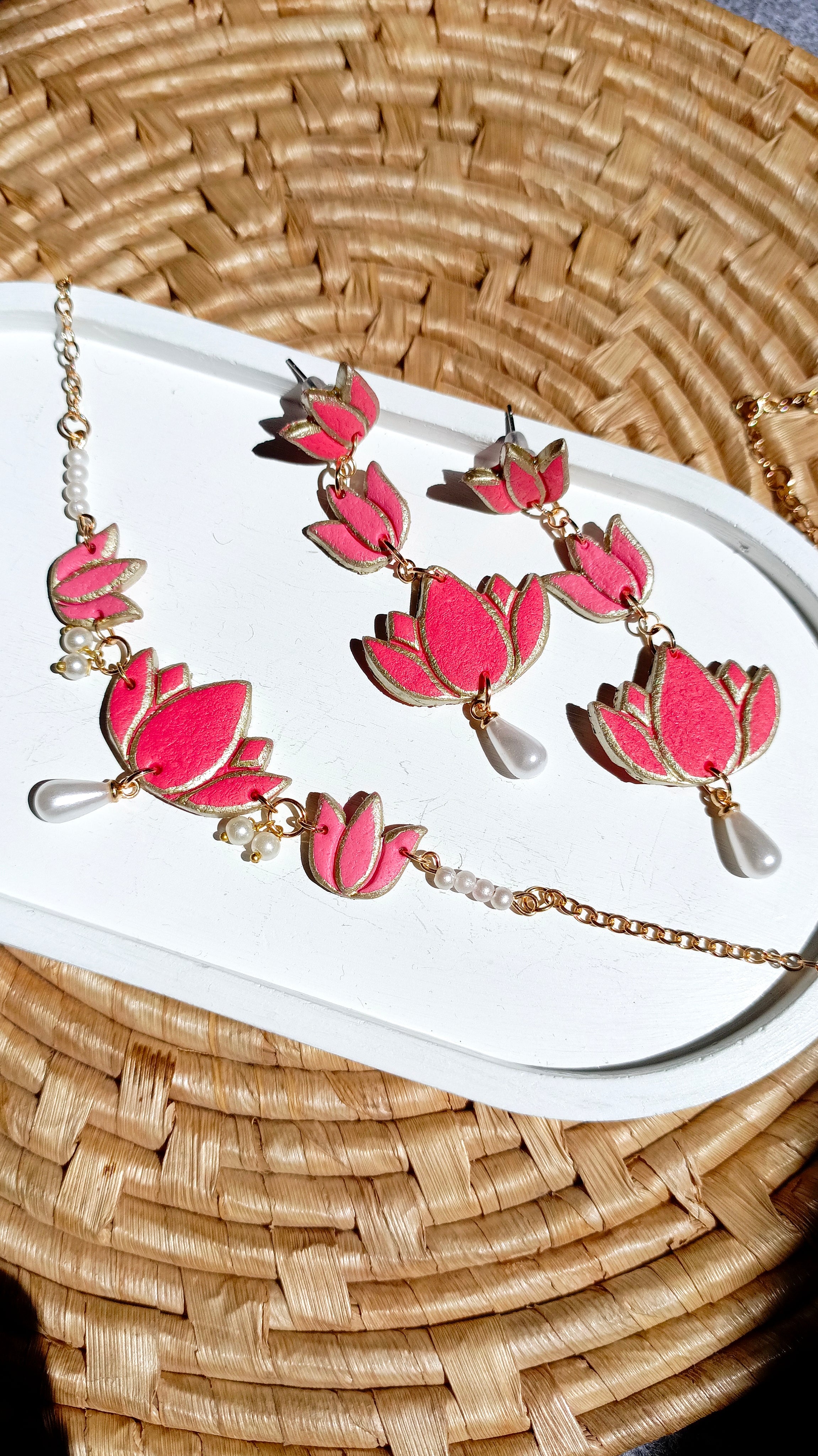 Large pink lotus set