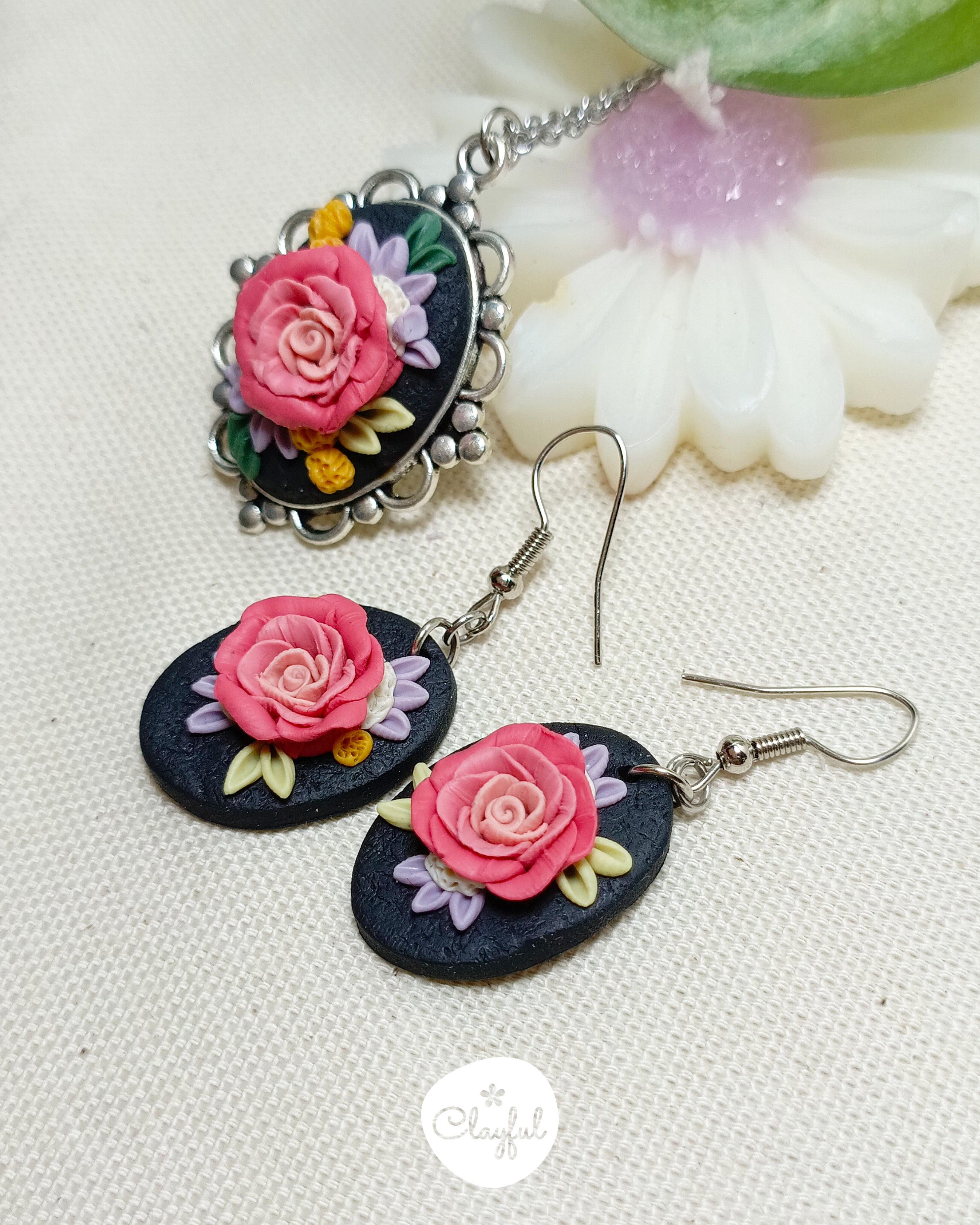 Pink rose pendant set