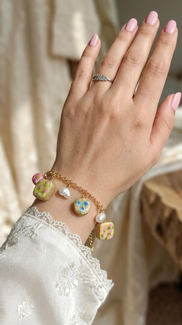 Double sided beautiful bracelet
