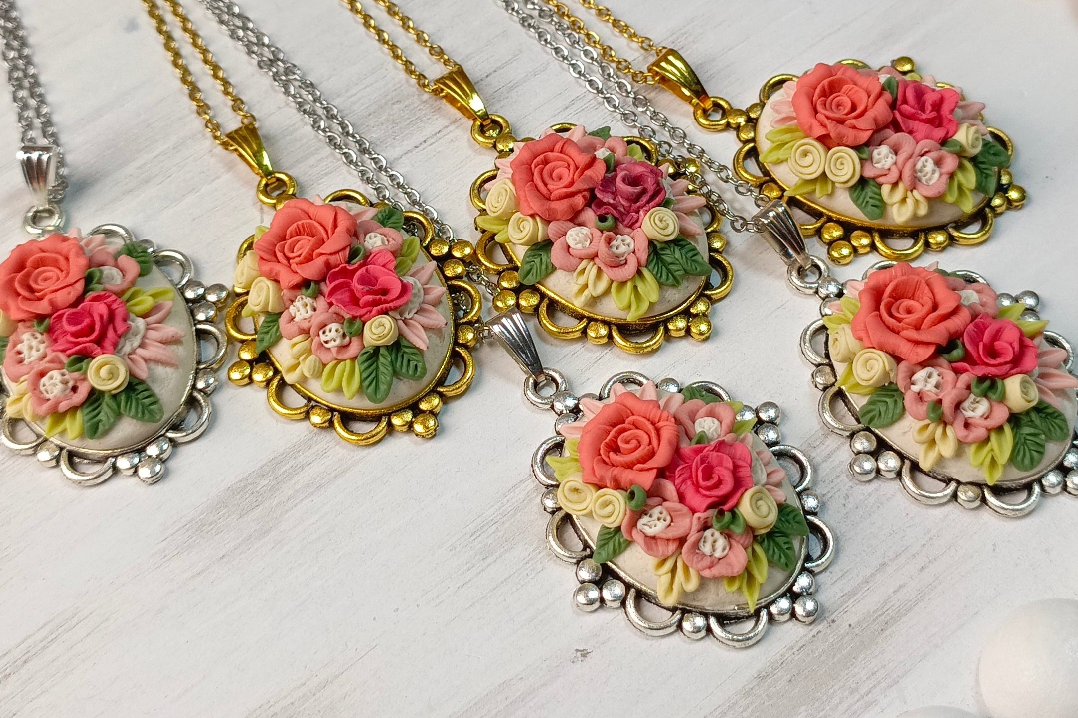 Clayful Rosette Dreams Pendant Necklace